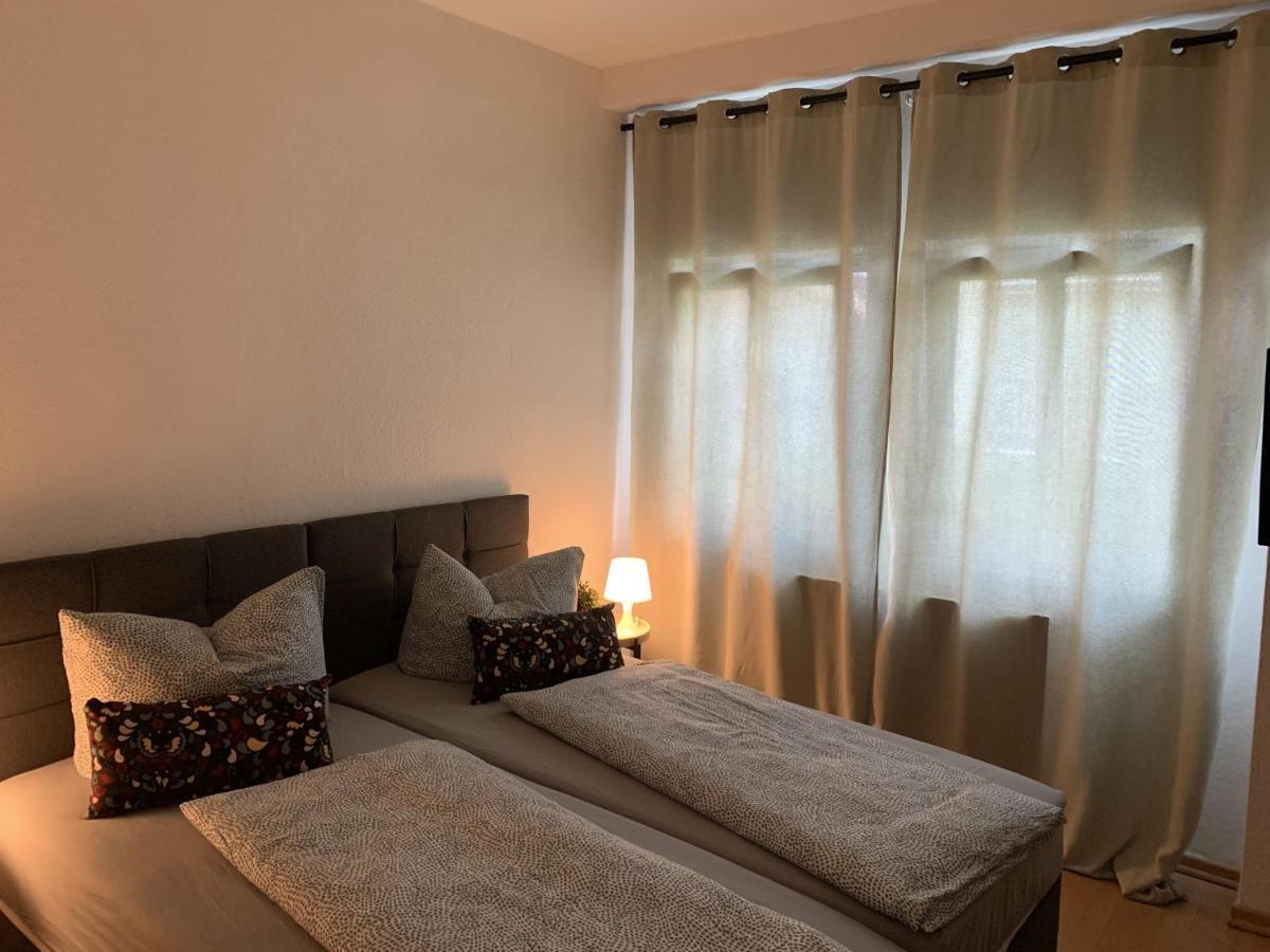 Apartment Napoleon, Naehe Zentrum, 2 Schlafzimmer, Grosser Balkon, Free Wifi ,Parken Jena Exterior photo