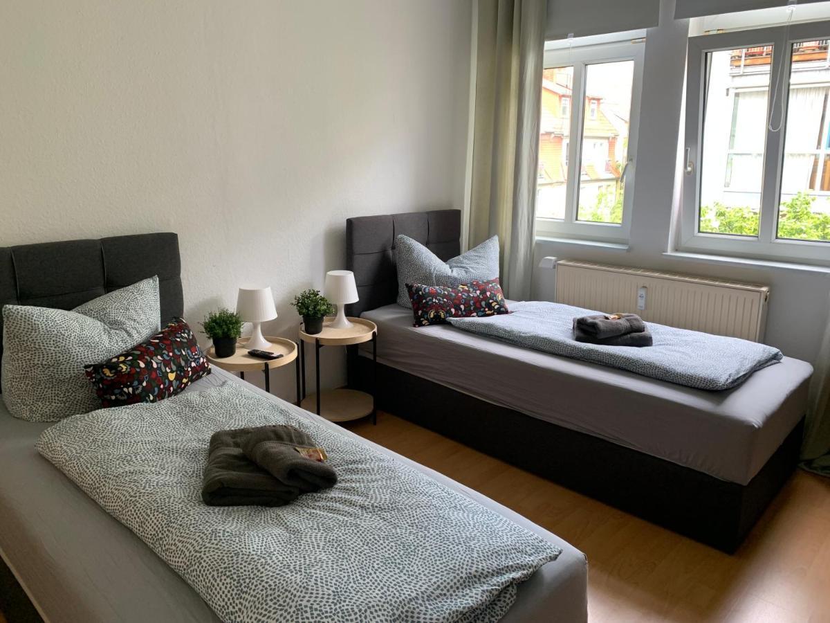 Apartment Napoleon, Naehe Zentrum, 2 Schlafzimmer, Grosser Balkon, Free Wifi ,Parken Jena Exterior photo