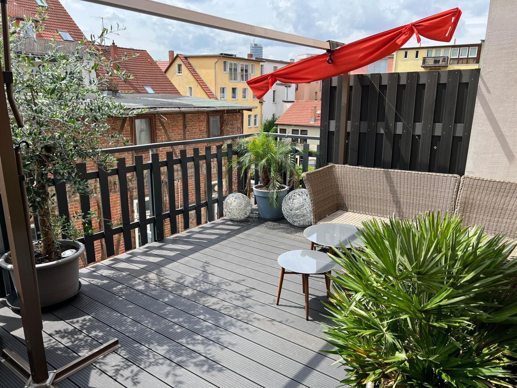 Apartment Napoleon, Naehe Zentrum, 2 Schlafzimmer, Grosser Balkon, Free Wifi ,Parken Jena Exterior photo